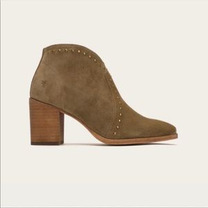 FRYE Nora Stud Zip Short booties/ankle boots